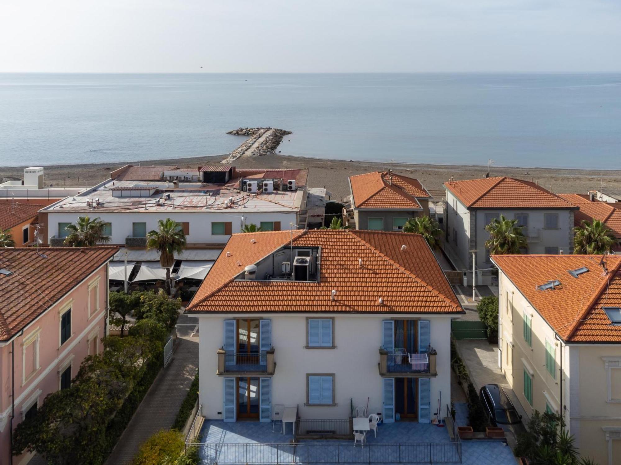 Zi Maria Hotell Marina di Cecina Eksteriør bilde